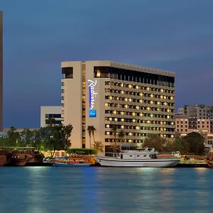 Radisson Blu Hotel, Deira Creek ***** Дубай