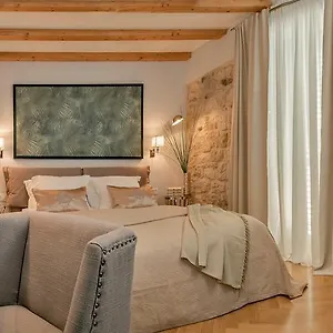 Heritage 19 4*, Split Croatia