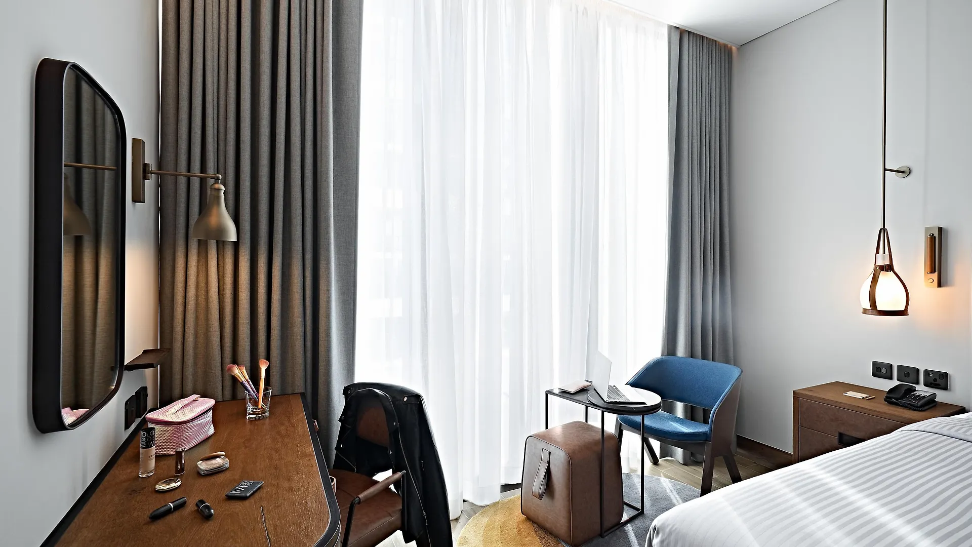 ****  Revier Hotel - Dubái Emiratos Árabes Unidos