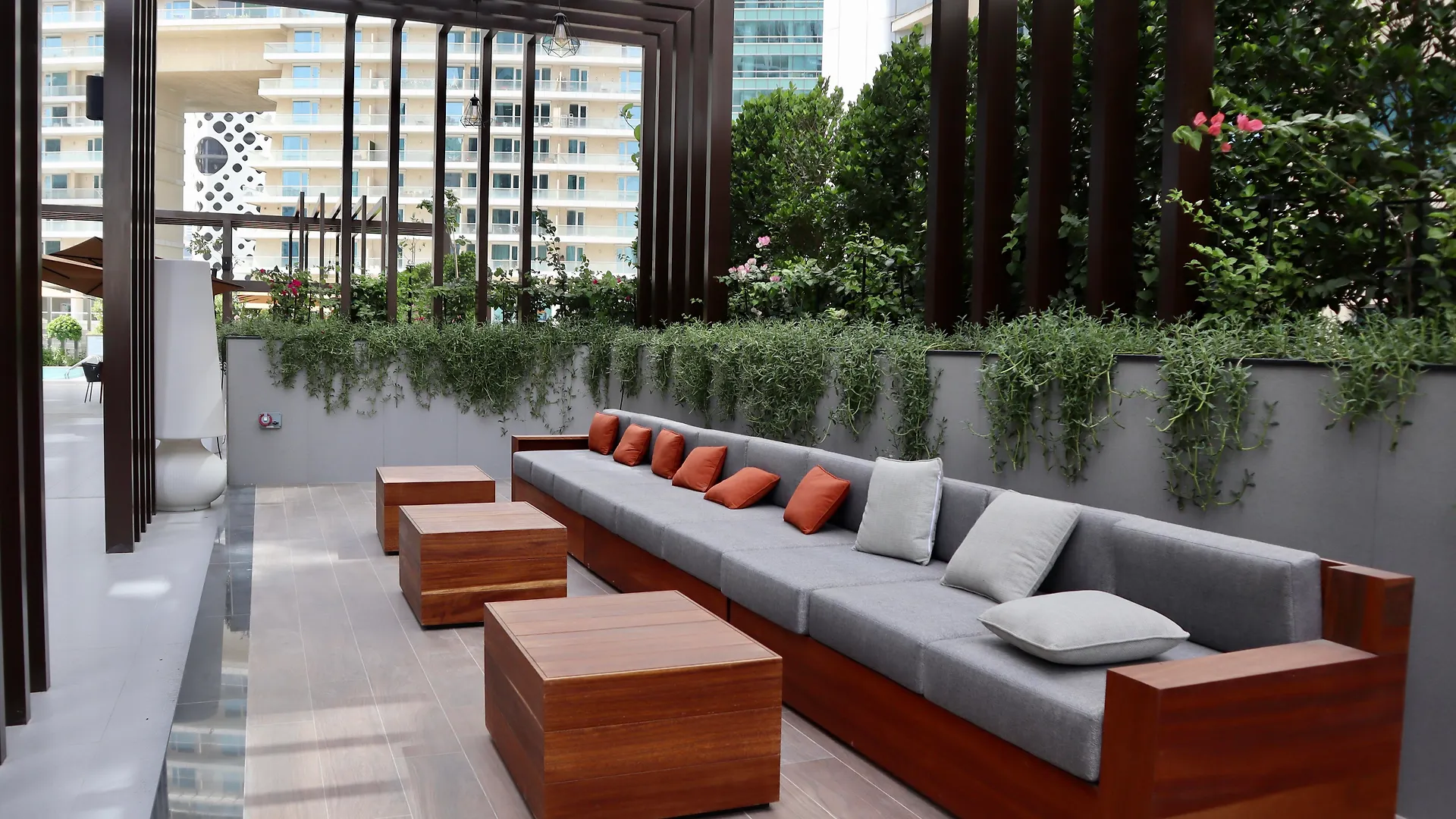 Revier Hotel - Dubai