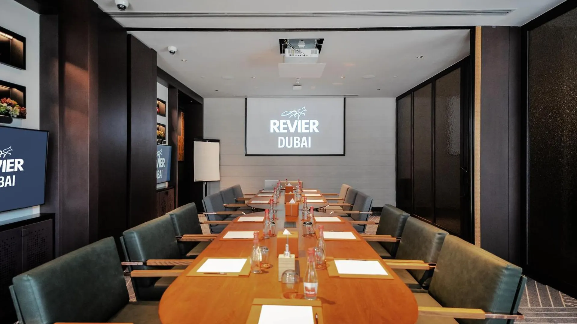 Revier Hotel - Дубай 4*,  ОАЭ